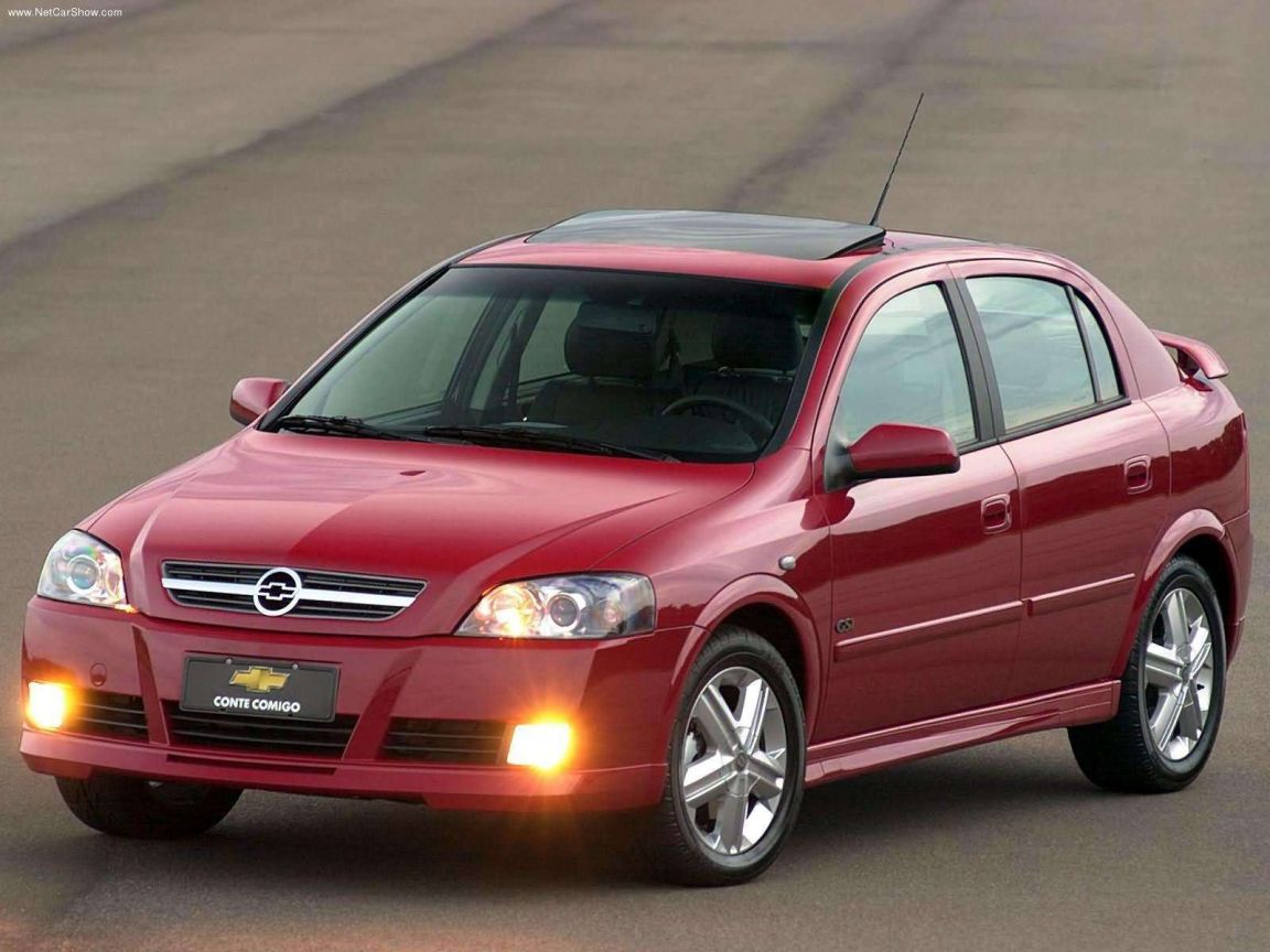 Astra Red Fog Lamps On Wallpaper 1152x864[0]